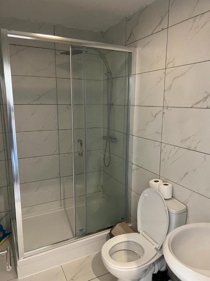 Modern Apartment In London Finchley Luaran gambar