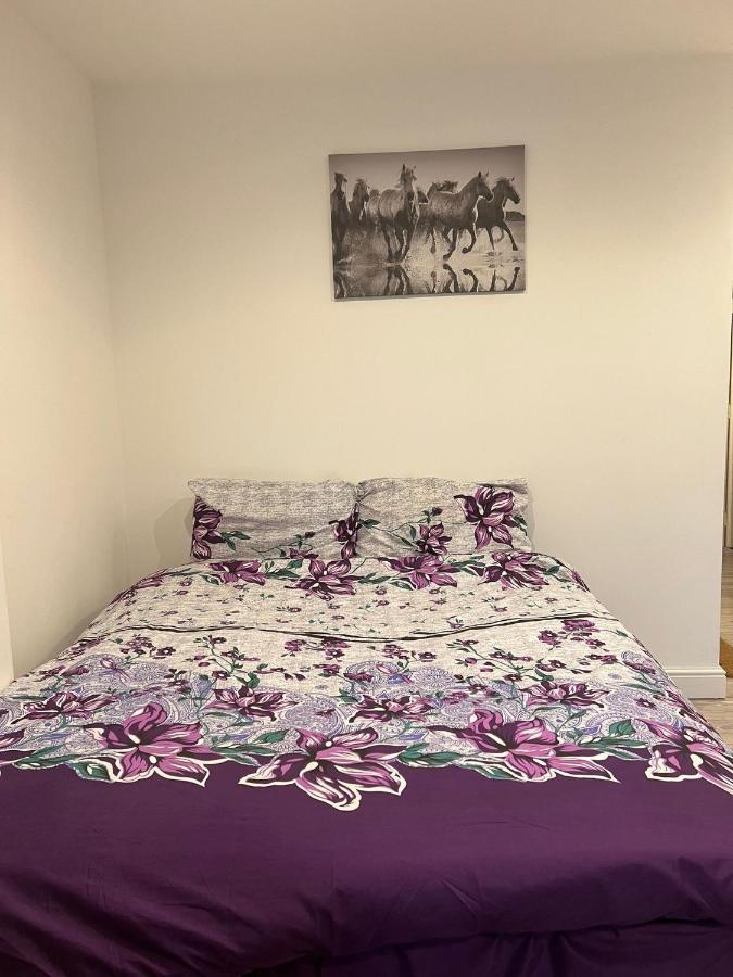 Modern Apartment In London Finchley Luaran gambar